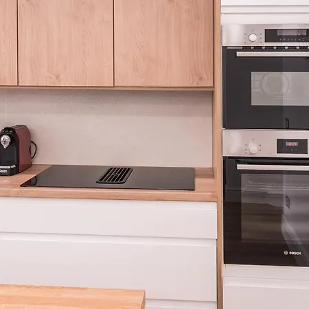 Parcheggio Privato 15 Minuti A Piedi Dalla Stazione Di Migliarina *